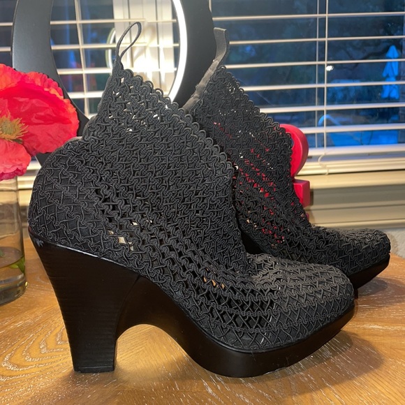 SMA Shoes, Slip on Platform Ankle Boots, woven stretch fabric - Picture 3 of 14